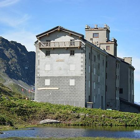 Hospice Du Petit Saint Bernard Hotel Seez Exterior photo